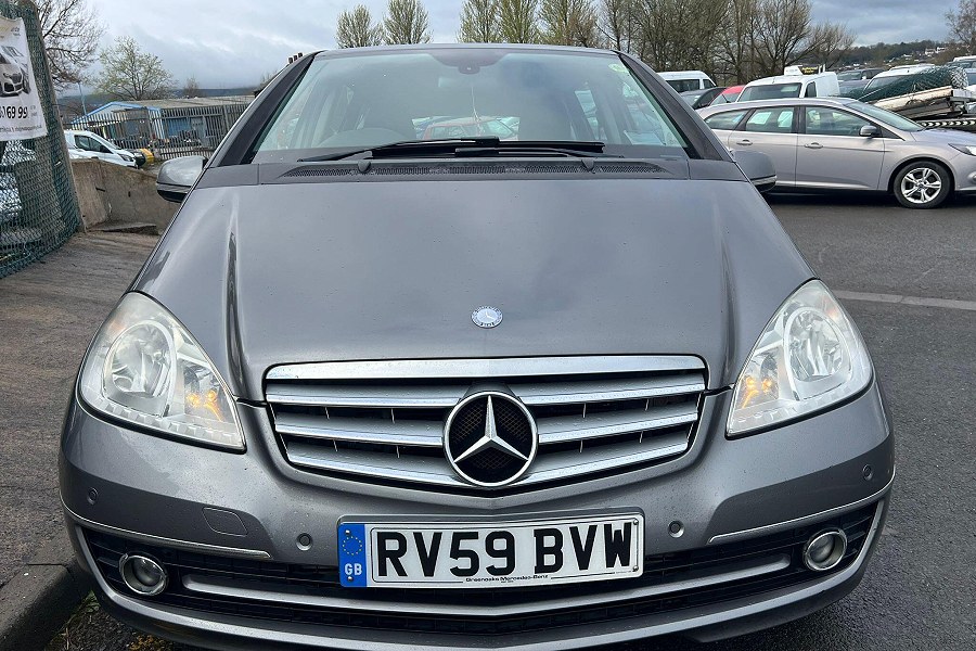 Mercedes-Benz A Class photo 2