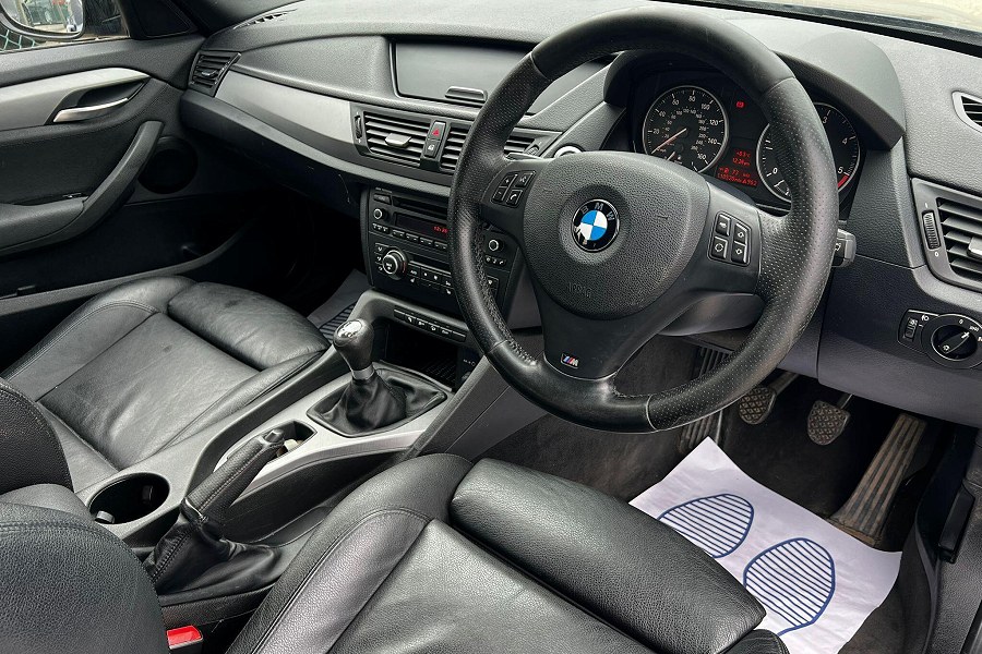 2011 BMW X1 photo 11