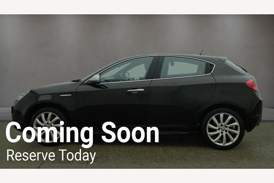 2012 Alfa Romeo Giulietta photo 6