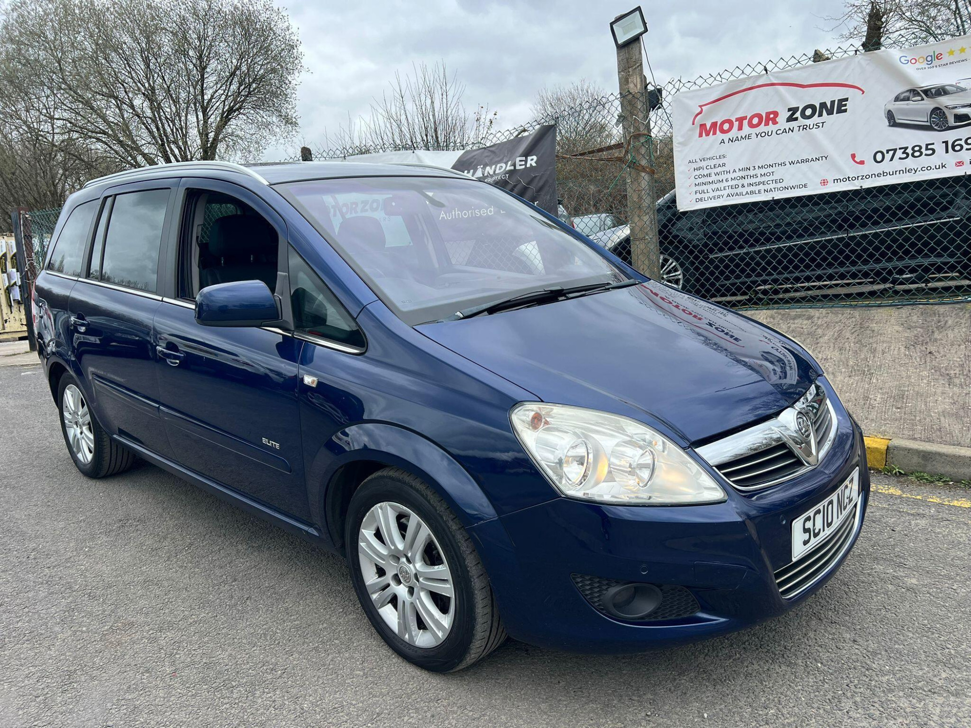2010 Vauxhall Zafira 1.9 CDTi Elite Auto Euro 4 5dr for sale at Motor Zone Burnley