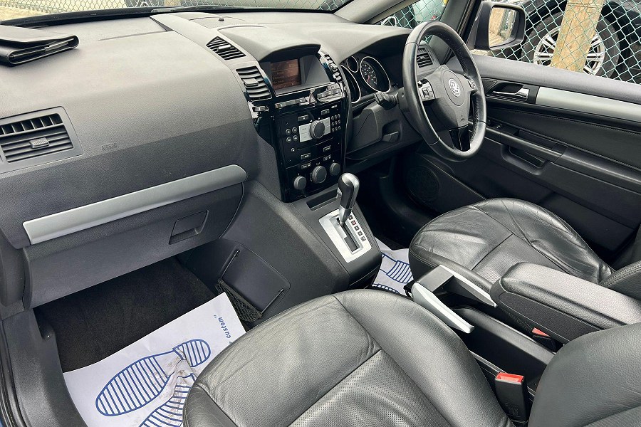 2010 Vauxhall Zafira photo 10