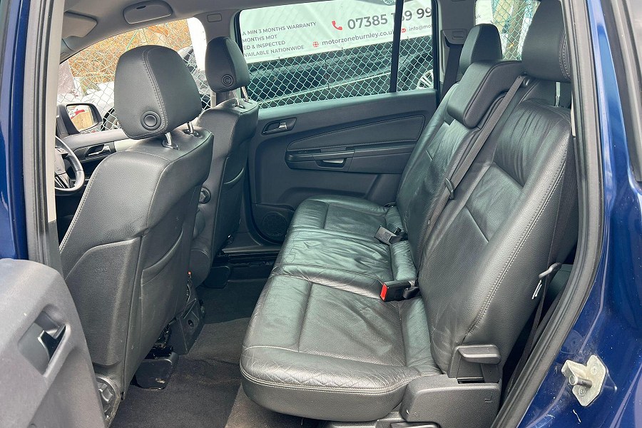 2010 Vauxhall Zafira photo 13