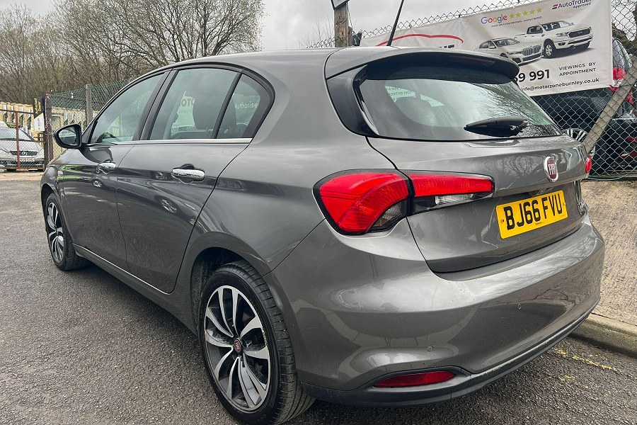 2016 Fiat Tipo photo 6