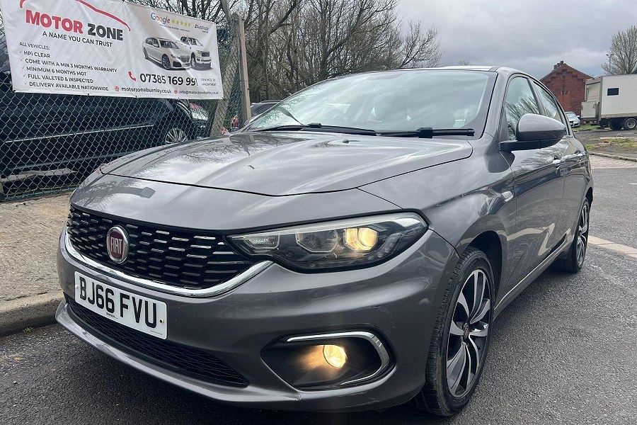 2016 Fiat Tipo photo 3