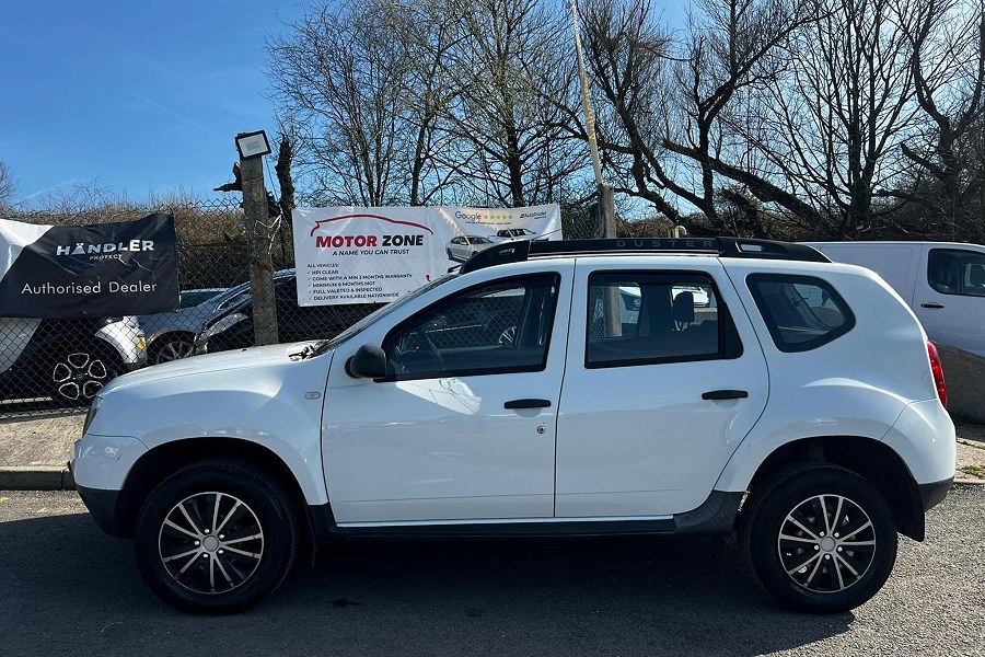 2015 Dacia Duster photo 8