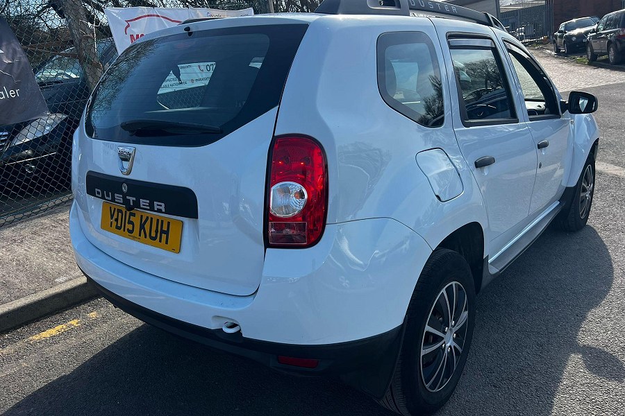 2015 Dacia Duster photo 6