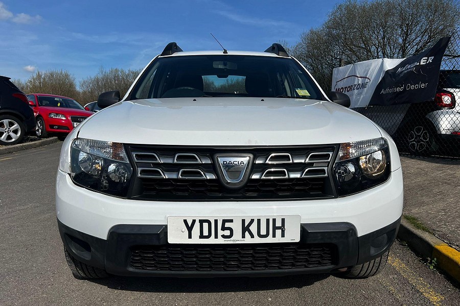 2015 Dacia Duster photo 10