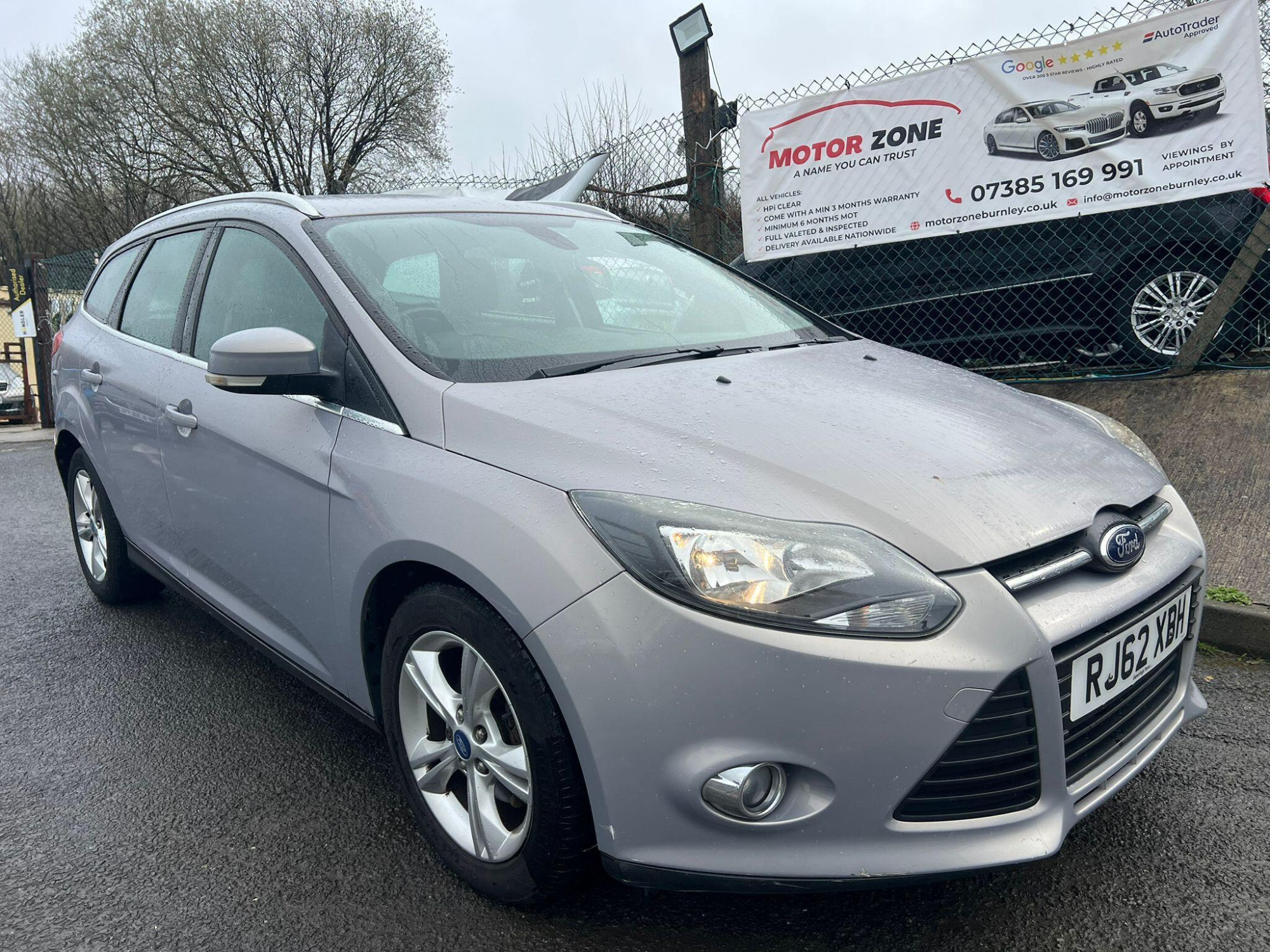 2013 Ford Focus 1.6 TDCi Zetec Euro 5 (s/s) 5dr for sale at Motor Zone Burnley