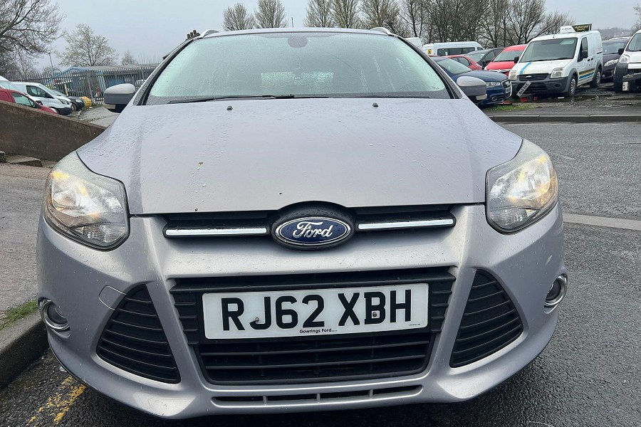 Ford Focus photo 2