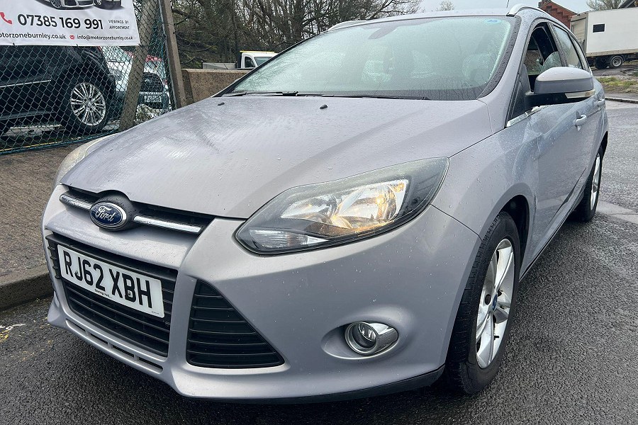 2013 Ford Focus photo 3