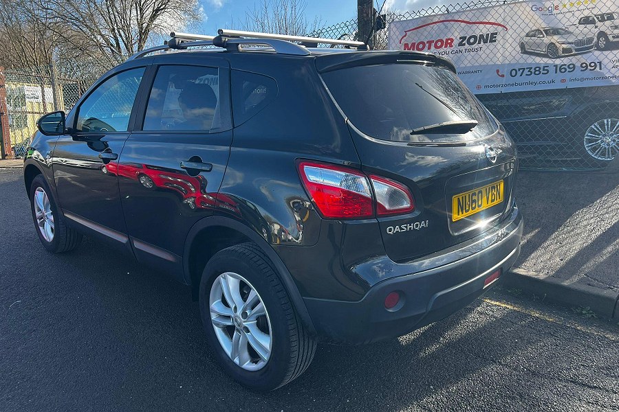 2010 Nissan Qashqai photo 4