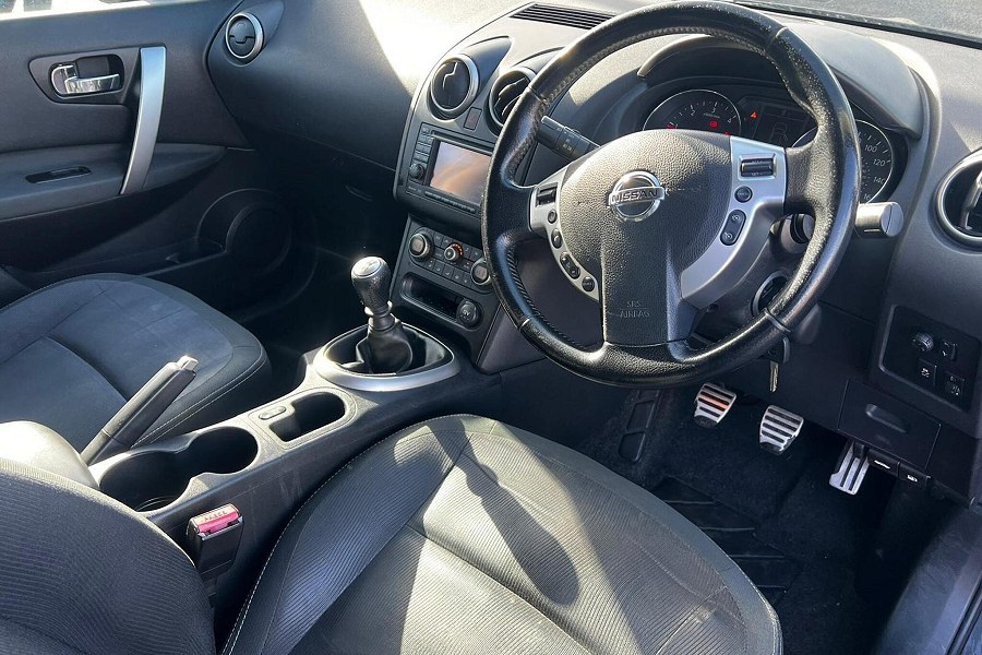 2010 Nissan Qashqai photo 13