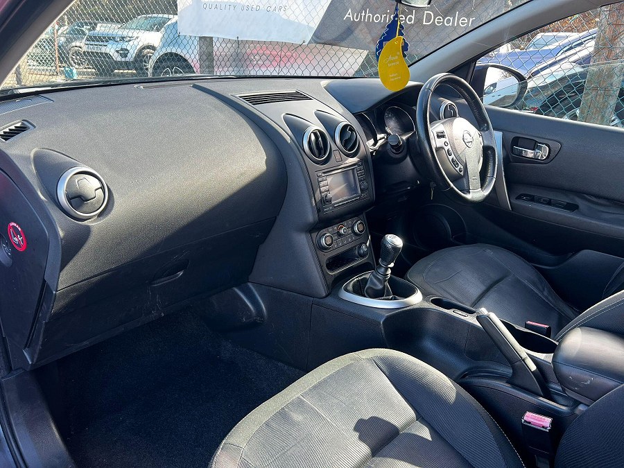 2010 Nissan Qashqai photo 11