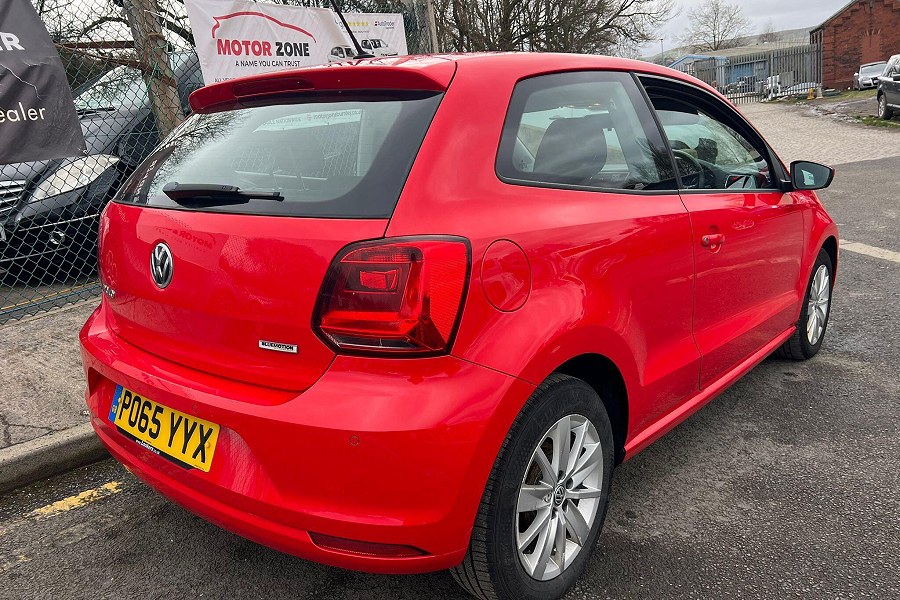 2015 Volkswagen Polo photo 8