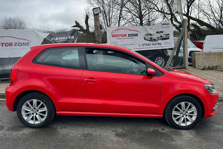 2015 Volkswagen Polo photo 4