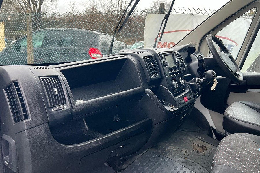 2016 Peugeot Boxer photo 14