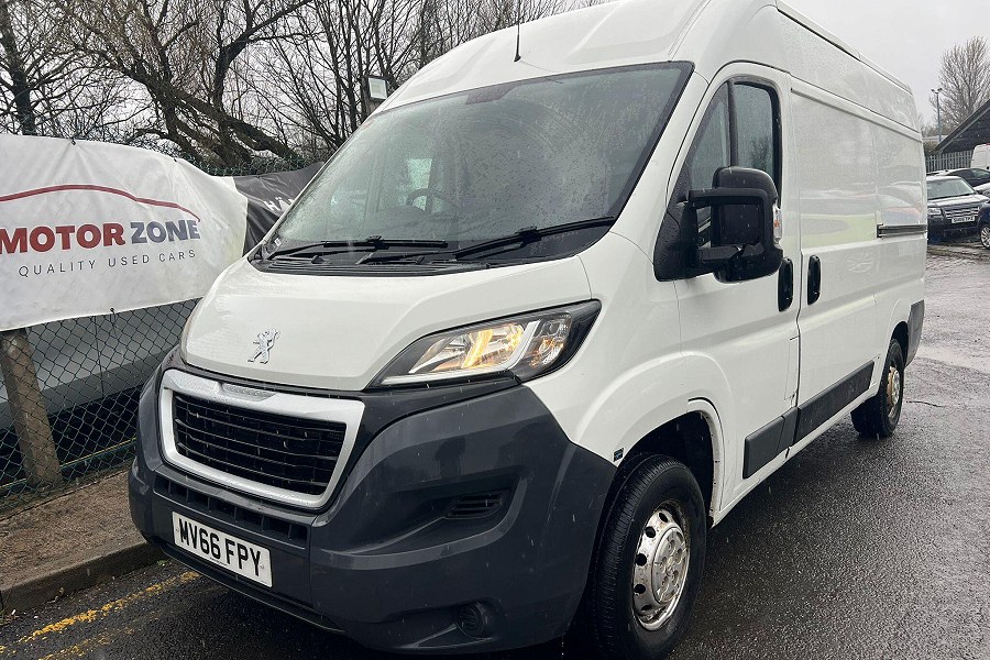 Peugeot Boxer photo 2