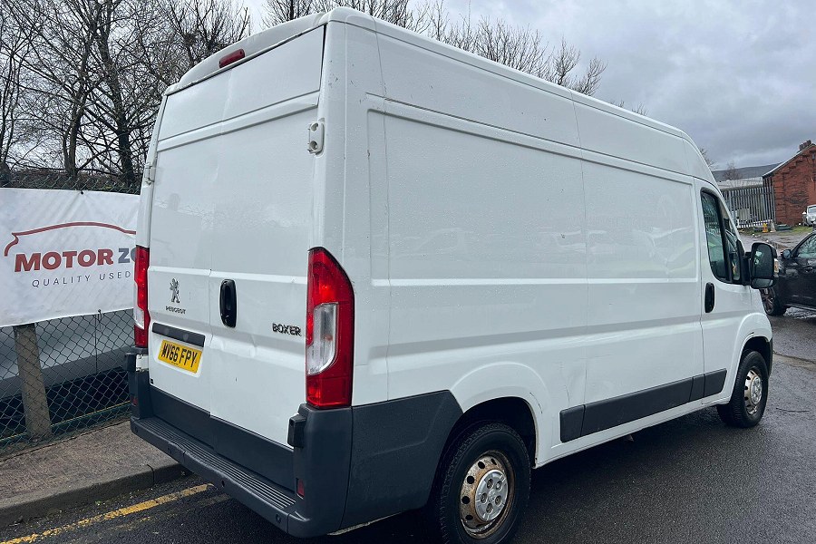 2016 Peugeot Boxer photo 10