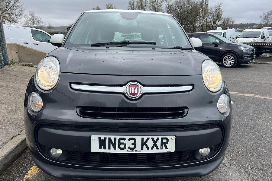 Fiat 500L photo 2