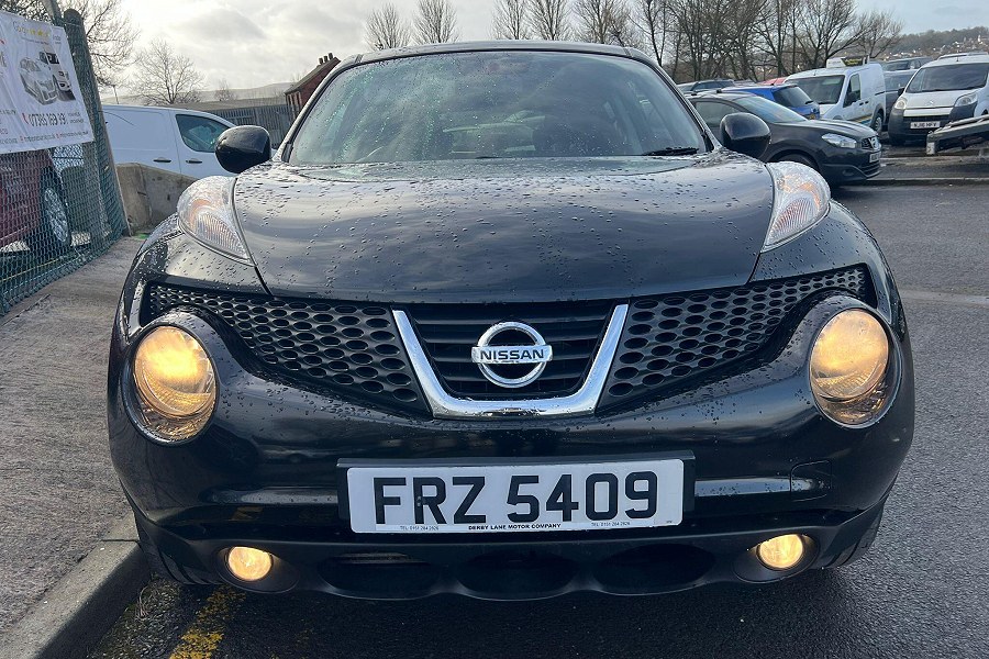 Nissan Juke photo 2