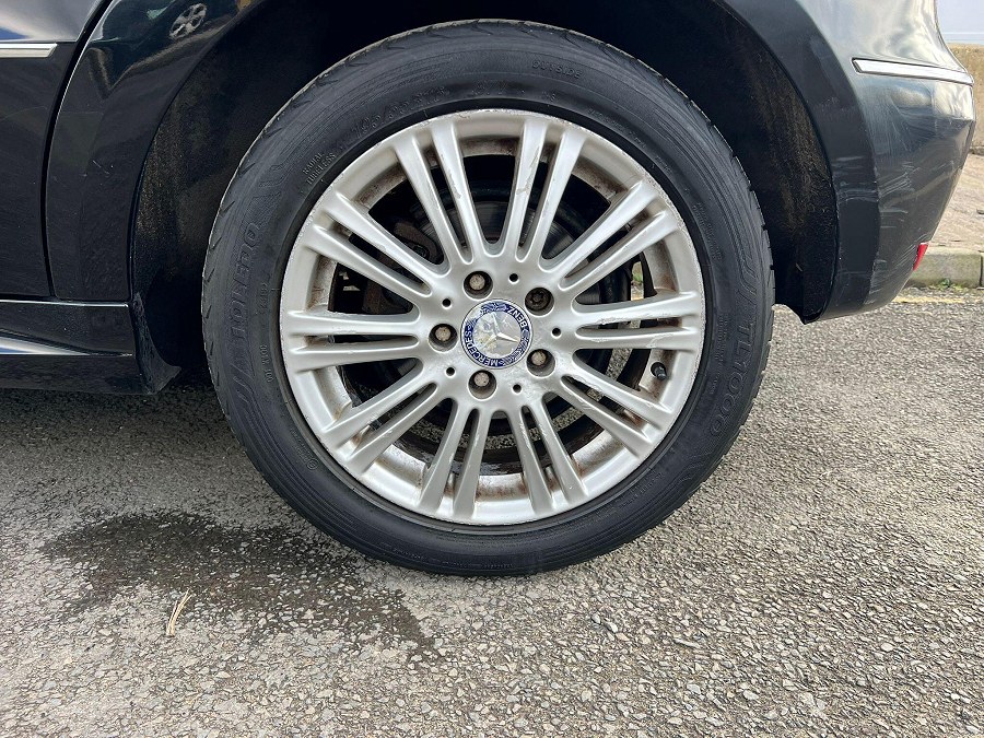 2010 Mercedes-Benz A Class photo 12