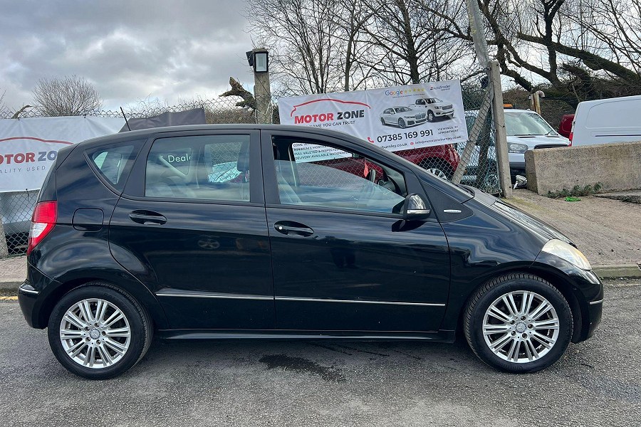 2010 Mercedes-Benz A Class photo 4