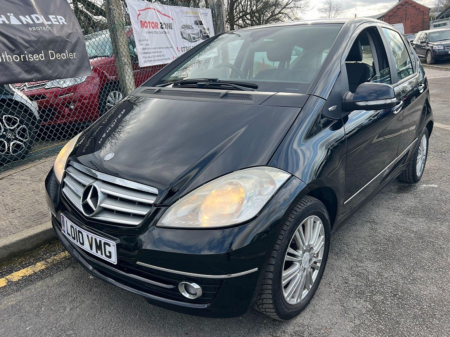 2010 Mercedes-Benz A Class photo 3