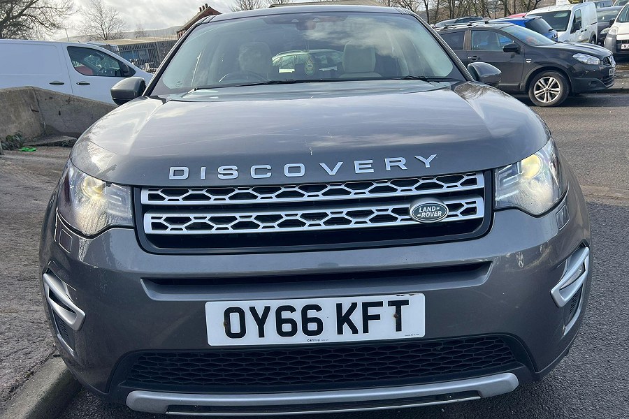 2016 Land Rover Discovery Sport photo 7