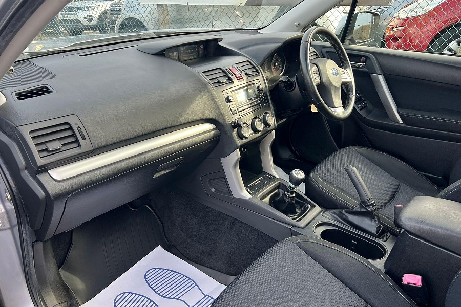2013 Subaru Forester photo 11