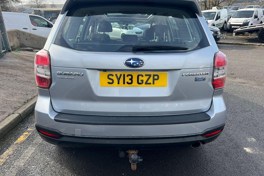 2013 Subaru Forester photo 10