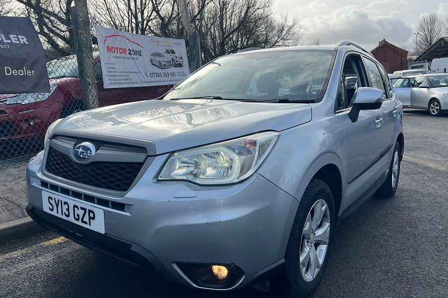 2013 Subaru Forester photo 3