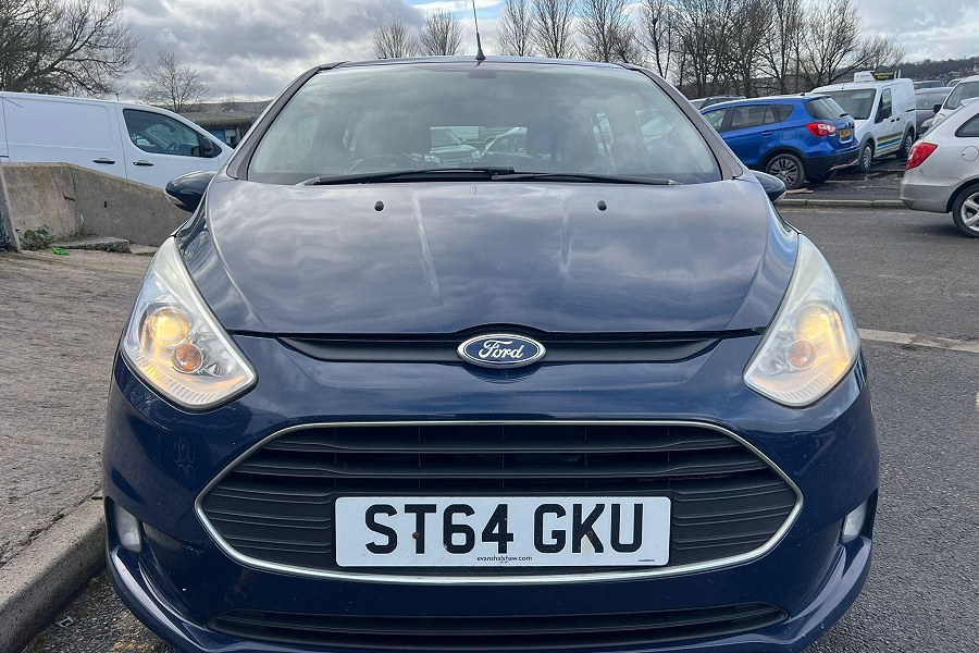 Ford B-Max photo 2
