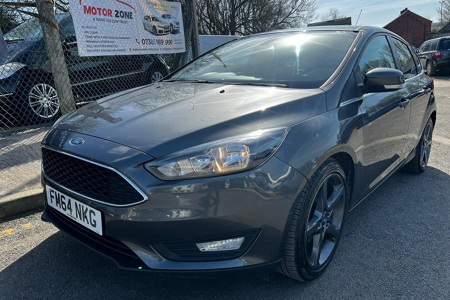 2015 Ford Focus photo 3