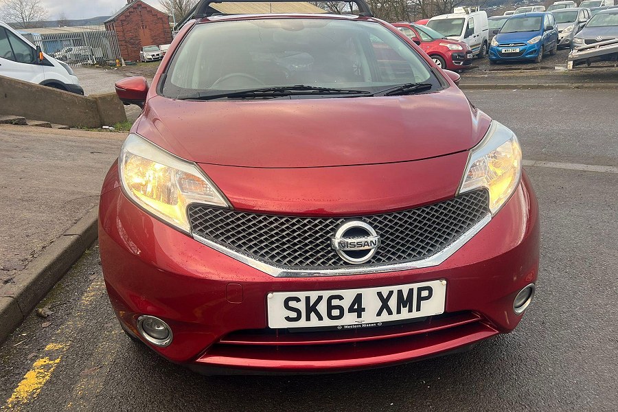 Nissan Note photo 2
