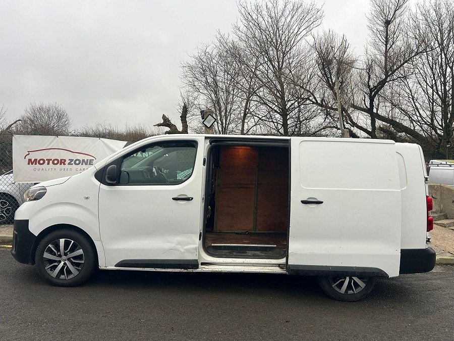 2020 Toyota ProAce photo 5