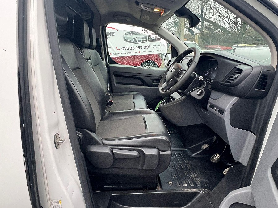 2020 Toyota ProAce photo 11