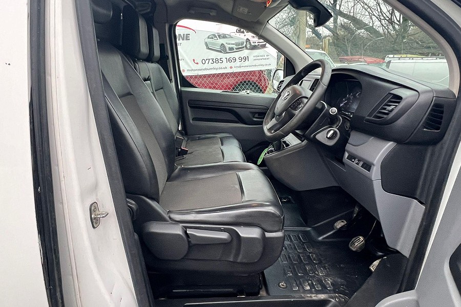 2020 Toyota ProAce photo 11