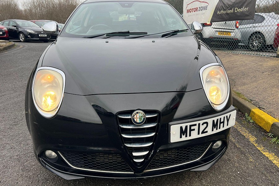 Alfa Romeo MiTo photo 2