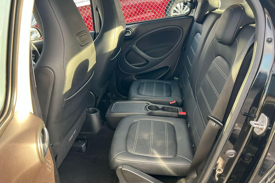 2016 Smart forfour photo 10