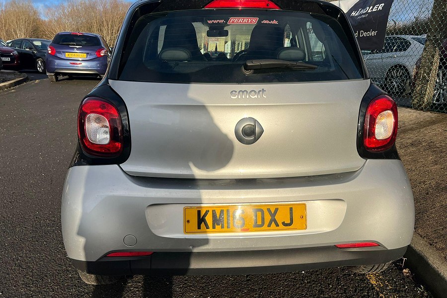 2016 Smart forfour photo 7