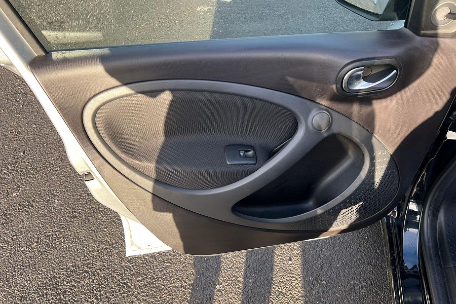 2016 Smart forfour photo 12
