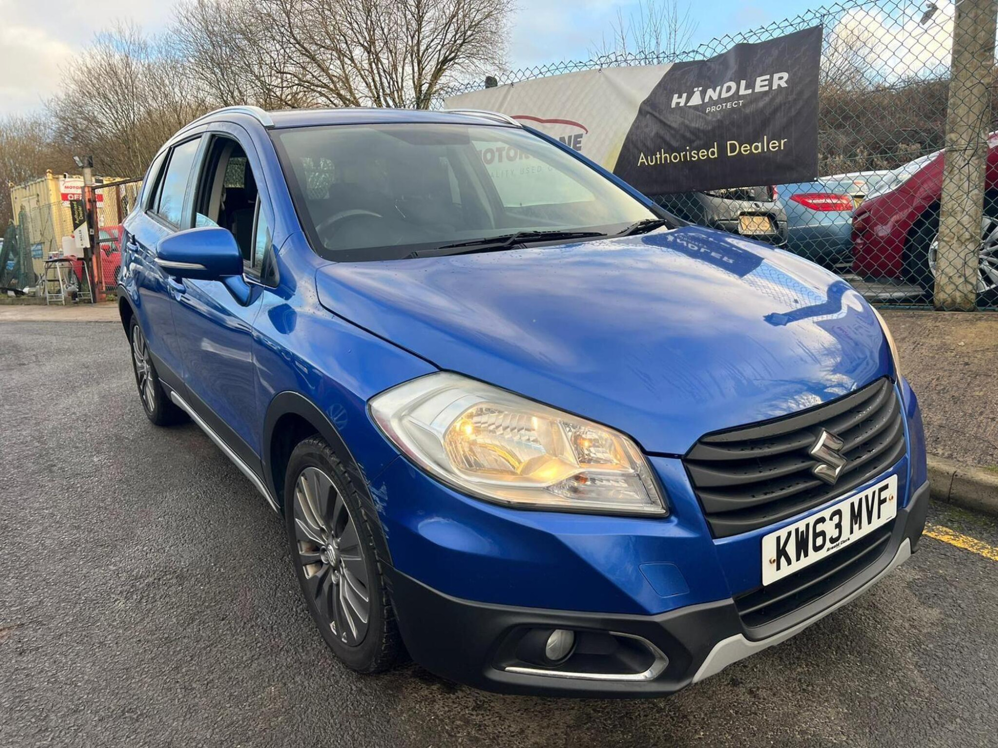 2014 Suzuki SX4 S-Cross 1.6 DDiS SZ4 Euro 5 (s/s) 5dr for sale at Motor Zone Burnley