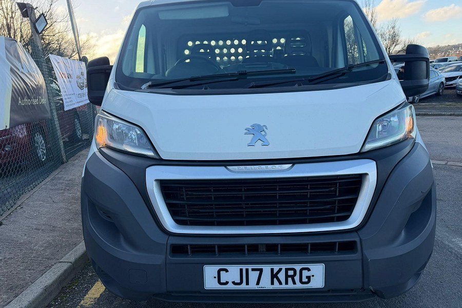 Peugeot Boxer photo 2