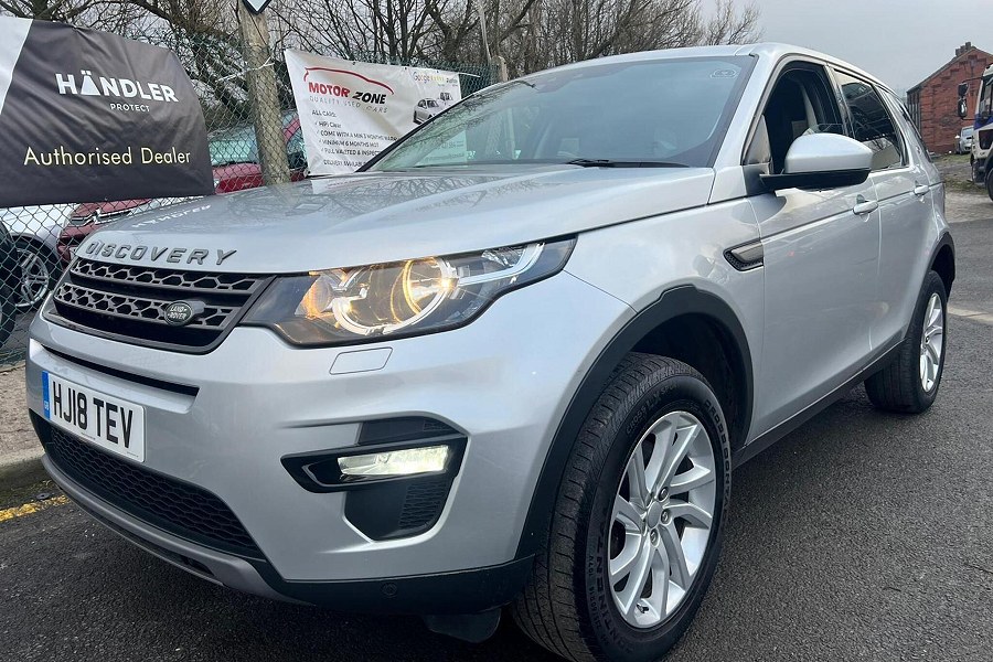 2018 Land Rover Discovery Sport photo 11