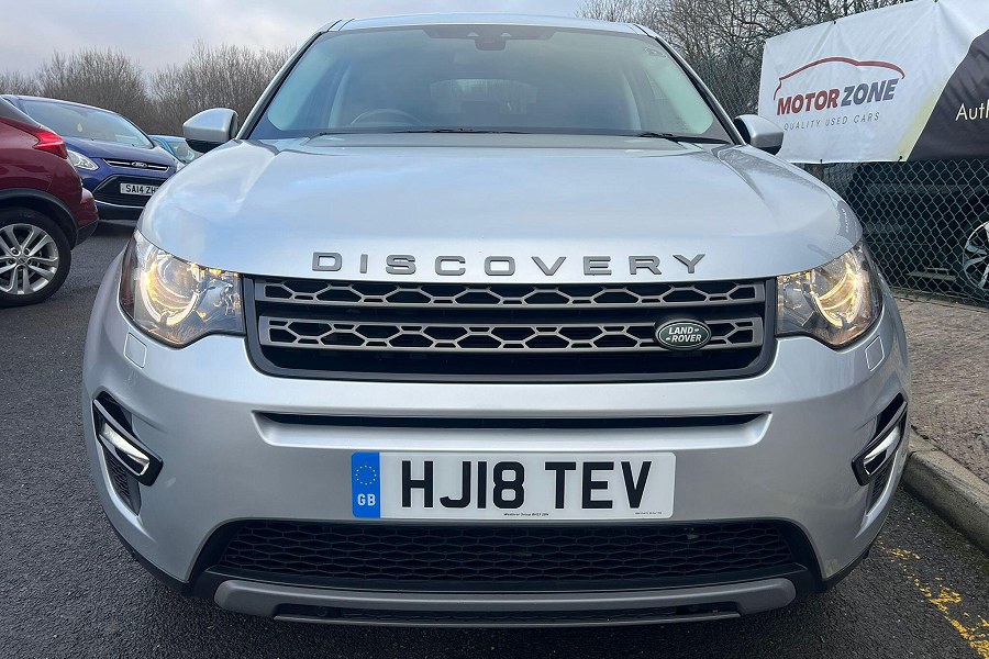 2018 Land Rover Discovery Sport photo 10