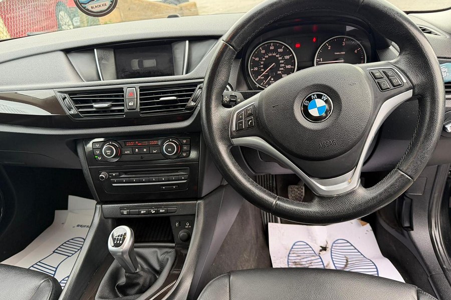 2013 BMW X1 photo 11