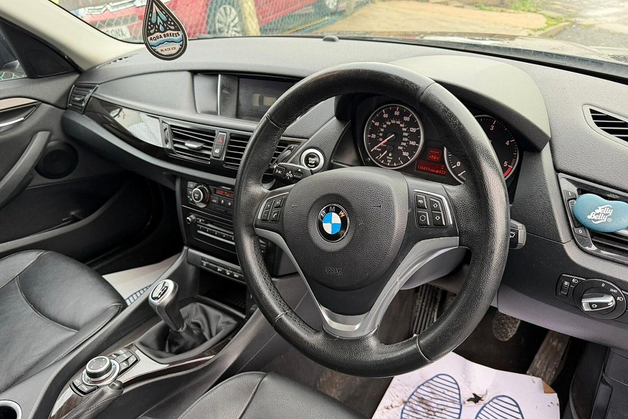 2013 BMW X1 photo 12