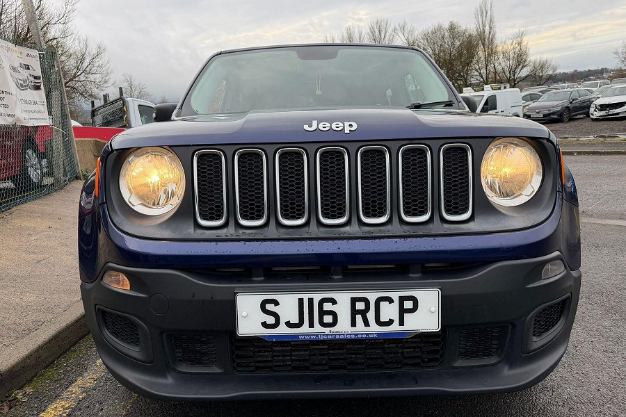 2016 Jeep Renegade photo 10