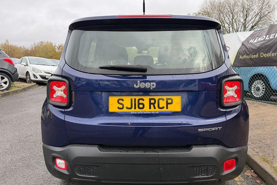 2016 Jeep Renegade photo 7