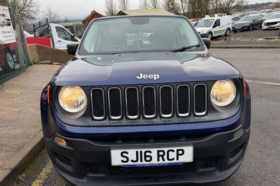 Jeep Renegade photo 2